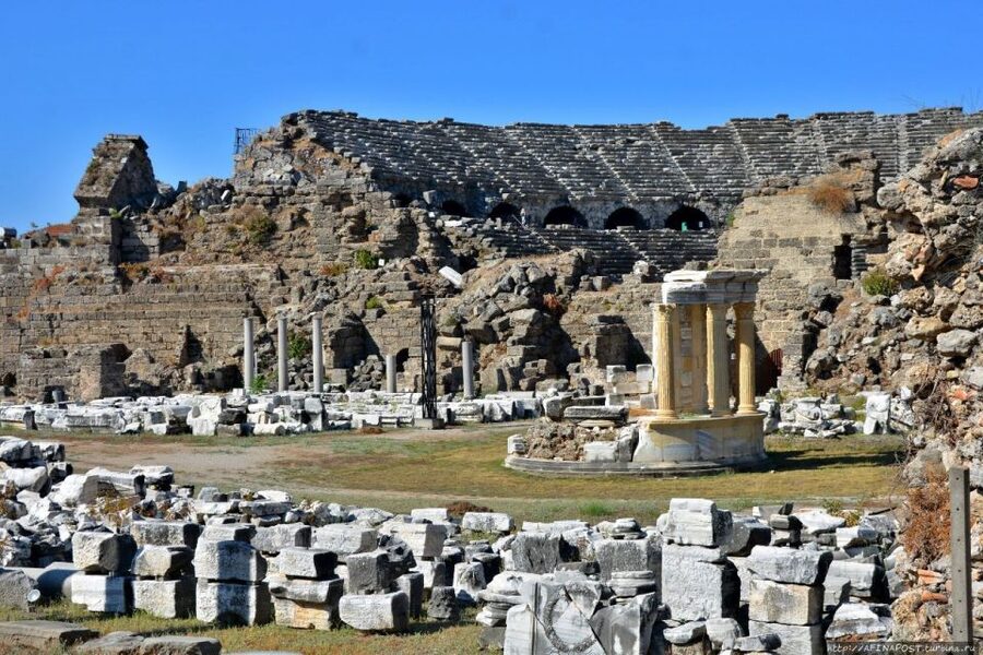 City of Side: Eagle Canyon w/ Optional Selge or Rafting Tour - The long road from Side into the Taurus Mountains