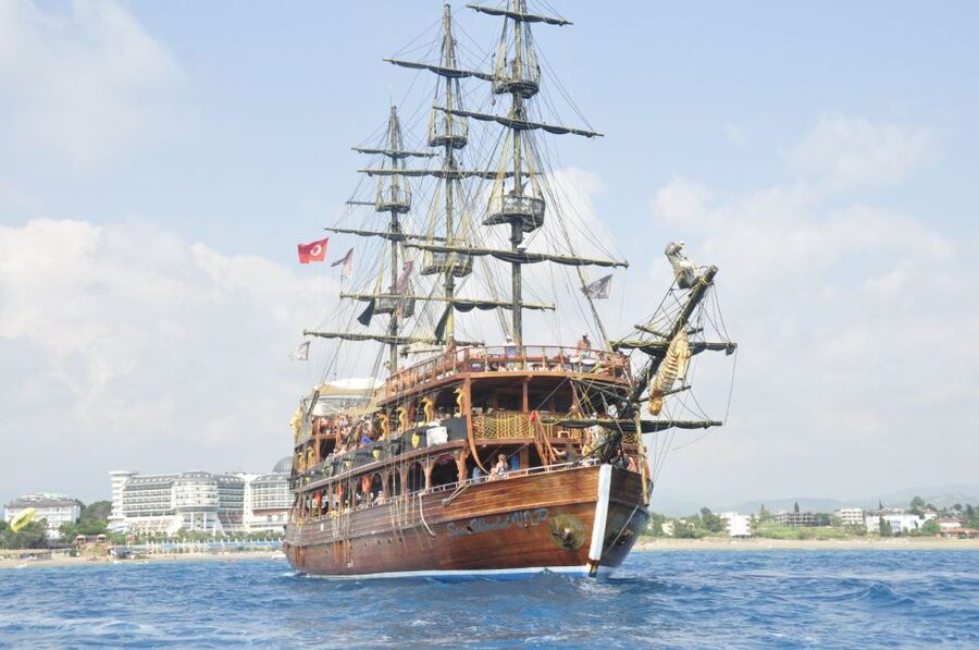 City of Side: Manavgat River Boat Lunch Cruise & Bazaar Tour - What to bring for a smoother day