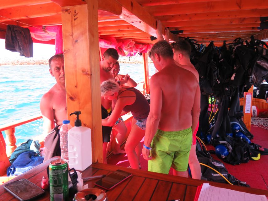 City of Side: Scuba Diving with Lunch - Equipment, instructors, and photographs