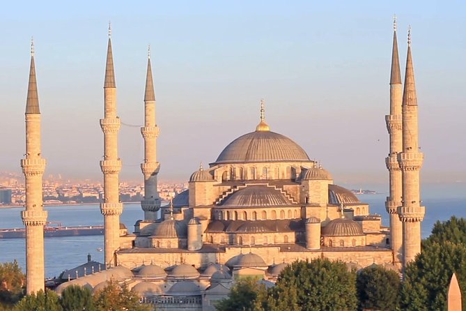Classic Istanbul Tour Blue Mosque, Hippodrome, Hagia Sophia and Topkapi Palace - Small stops near Hagia Sophia