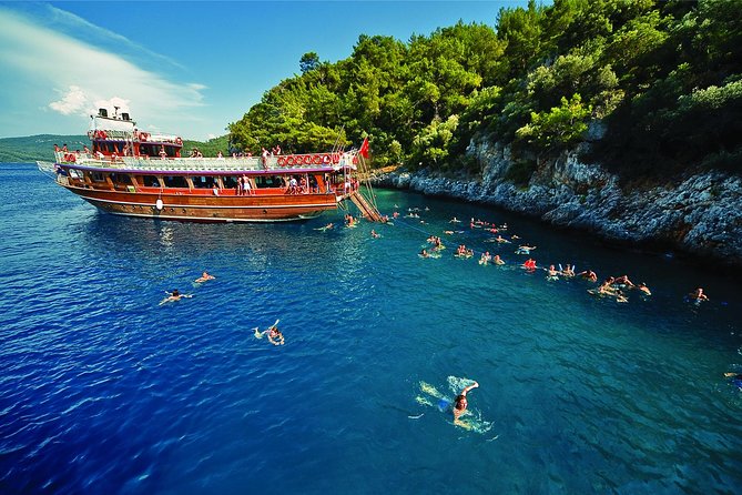 Daily Boat Trip in Bodrum with Lunch - Swimming in Bodrum’s clear bays