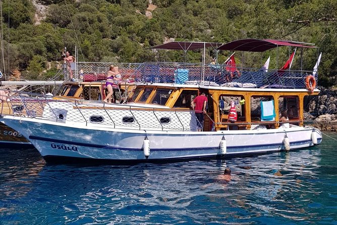 Daily Boat Trip - Starting at Foça and settling into the day