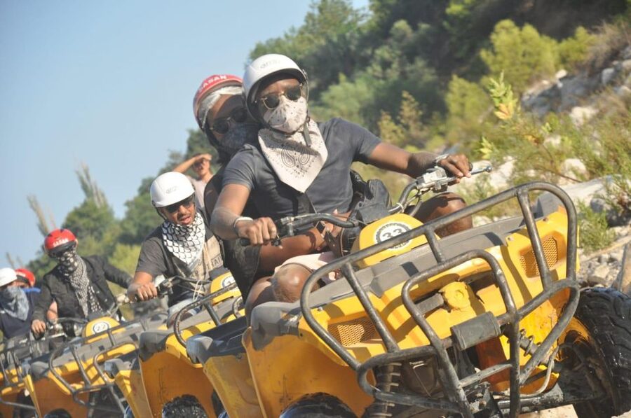 Didim/Altinkum: ATV Quad Safari Experience - Leaving Didim behind for the quad station