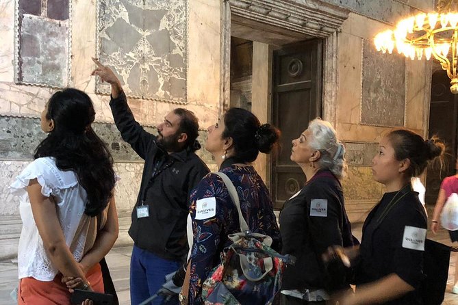 Discovering the Old City/ Full Day Tour/ Lunch&Tickets included - Lunch, pacing, and what the price covers