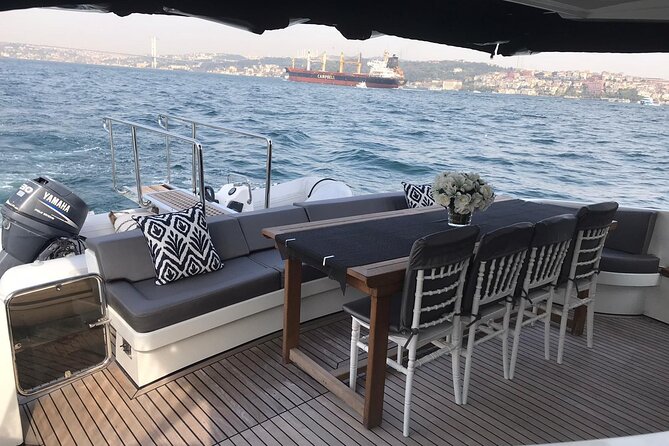 Dolmabahçe Palace and Sunset Tour on Luxury Yacht - Starting at Dolmabahçe Palace