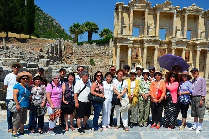 Easymade Small Group Istanbul, Ephesus, Pamukkale, Cappadocia - Istanbul: two continents and several empires