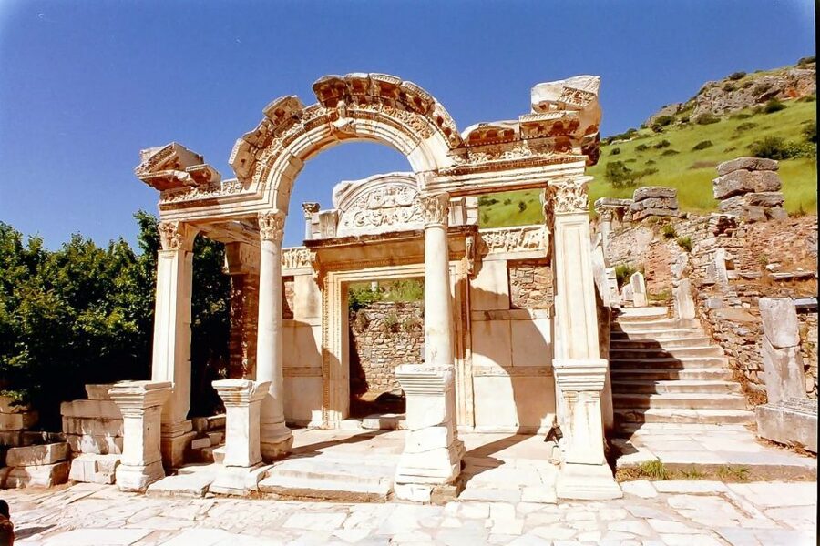 Ephesus: House of Virgin Marry & Artemis w Lunch & Ticket - Walking ancient Ephesus from Marble Street to the Great Theater