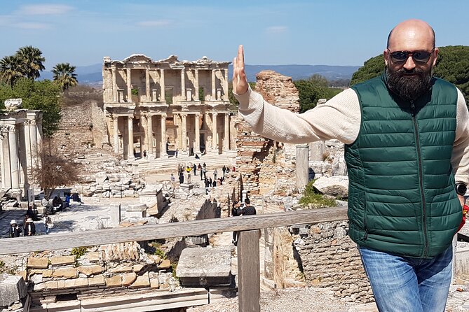 Ephesus Tour From Izmir - Selçuk lunch: convenient, filling, and not the main reason to book
