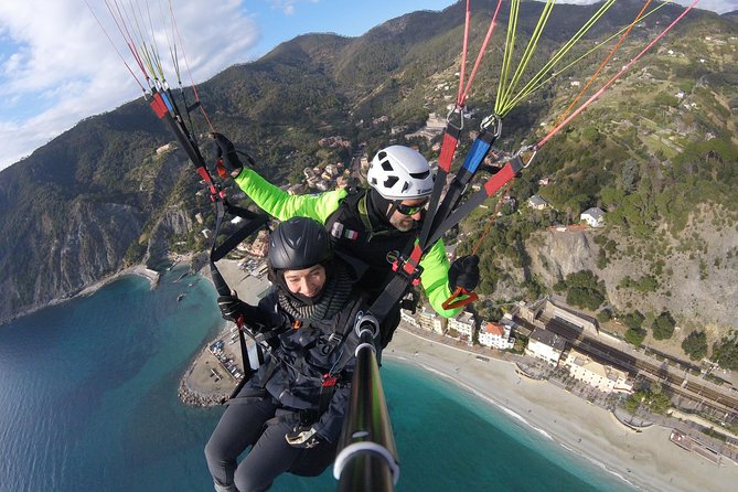 Experience Excitement With Paramator or paragliding. - Five things to know before you fly
