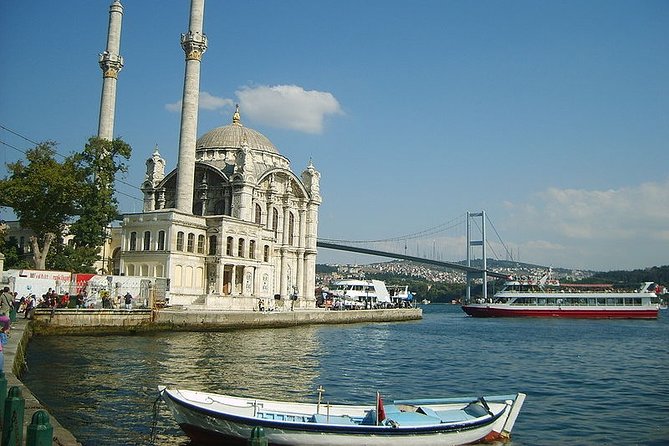 Fat Taxi - Private Istanbul Airport (IST) Transfer to Besiktas Area - A Professional Start to Your Istanbul Visit