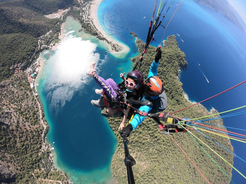 Fethiye: Babadag Tandem Paragliding Flight over Oludeniz - What the take-off feels like for a first-time flyer