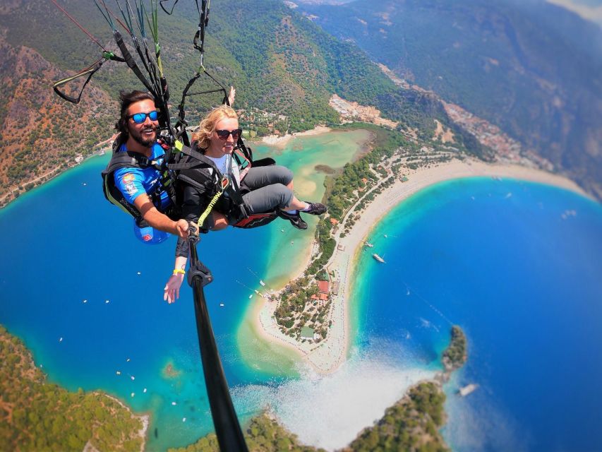 Fethiye: Tandem Paragliding Experience w/Hotel Pickup - From Fethiye to the Babadag launch site