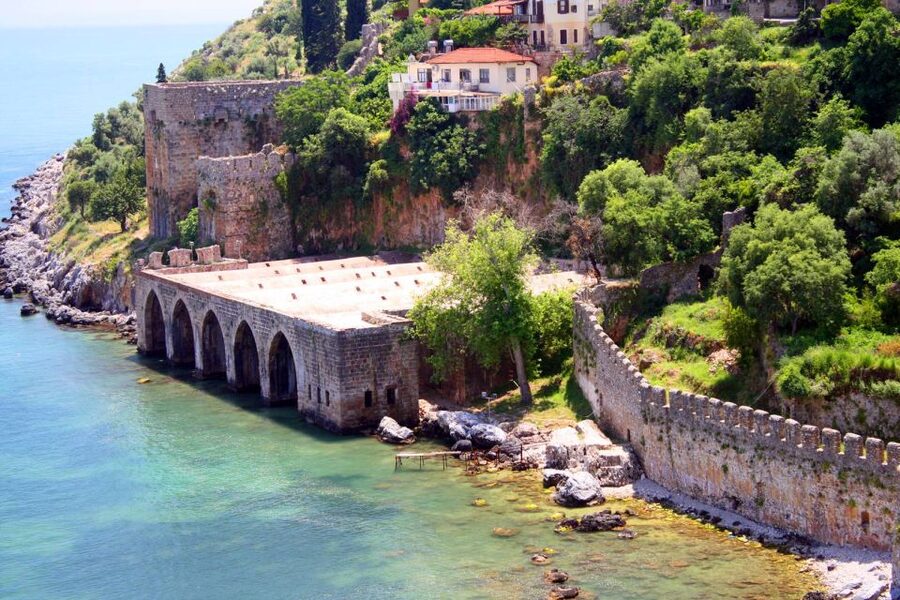 From Alanya: Boat Tour with Unlimited Soft Drinks and Lunch - Why this Alanya boat tour offers good value