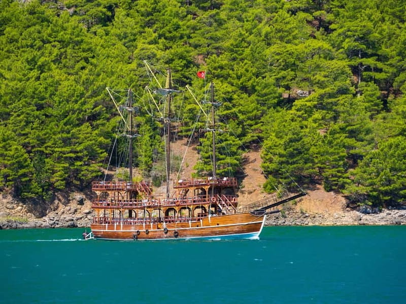 From Alanya: Green Canyon Boat Trip with Lunch and Drinks - Who will enjoy this boat trip most