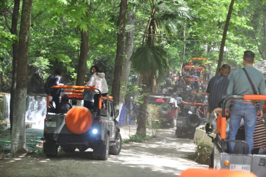 From Alanya: Jeep Safari Tour with Lunch at Dim River - The ride into the Taurus Mountains