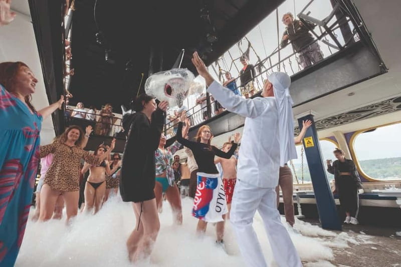 From Antalya/Kemer: All-Inclusive Party Boat with Lunch - Lunch, drinks, and what the $32 price covers