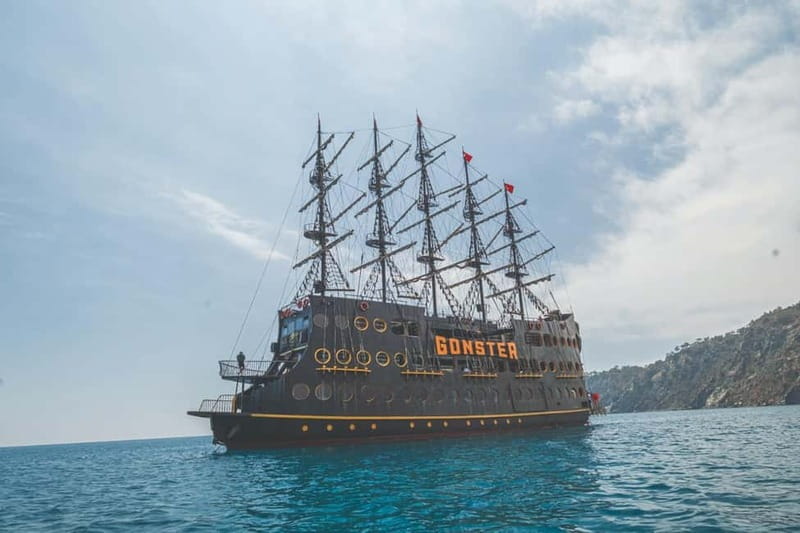 From Antalya/Kemer: All-Inclusive Party Boat with Lunch - Pickup, marina access, and the return trip