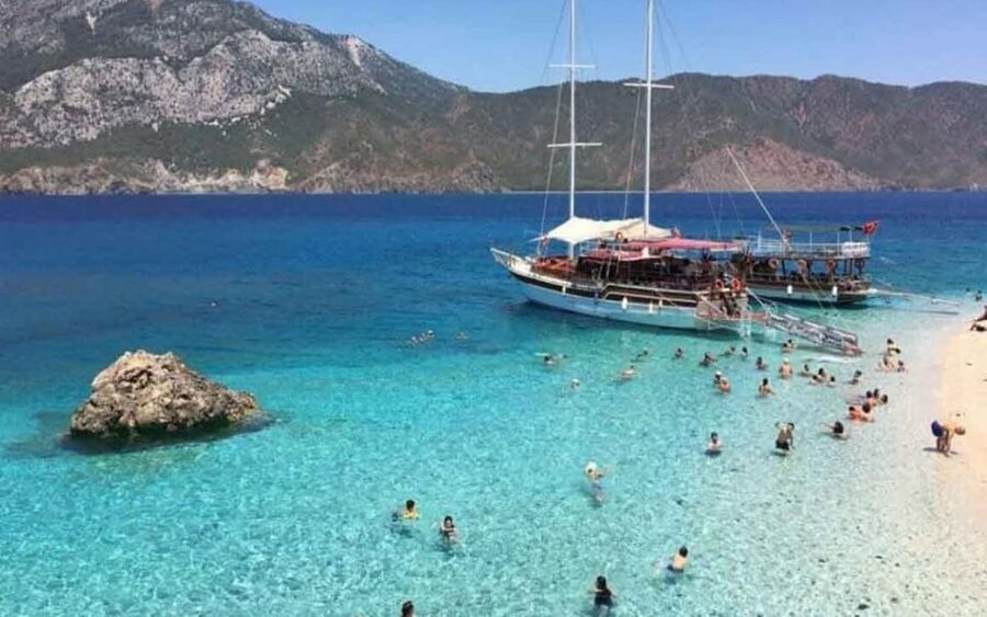 From Antalya or Side: Suluada Island Boat Trip with Lunch - Buffet lunch on board