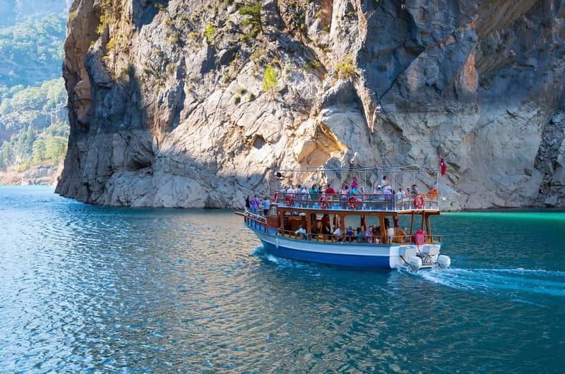 From Belek: Green Canyon Boat Trip with Lunch and Drinks - Swimming in the emerald-green water