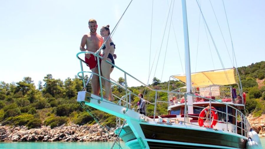 From Bodrum: Orak Island Boat Trip with Swim Stops and Lunch - Why this boat trip works well for a Bodrum beach day