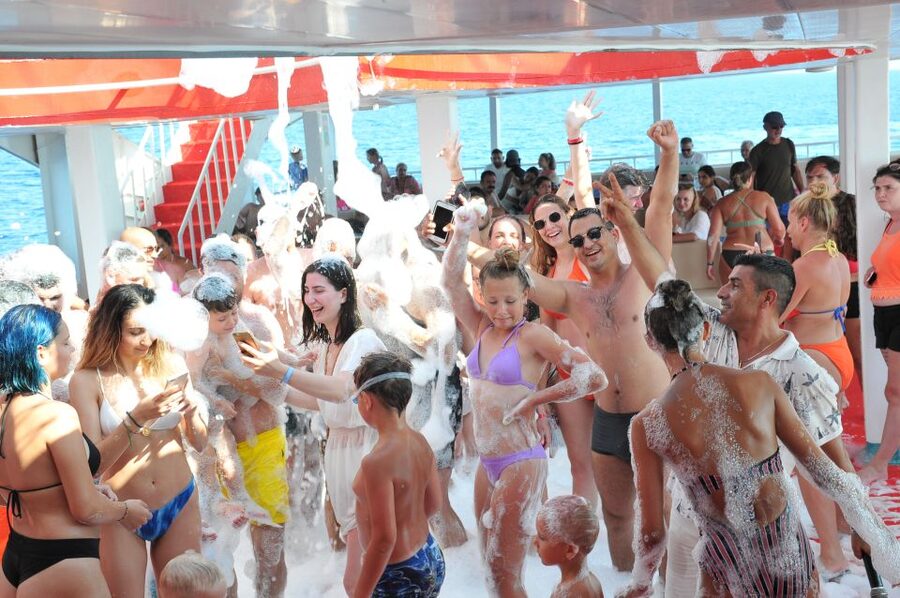 From City of Side: Dolphins Island Boat Trip with Transfer - From your hotel to the Manavgat River