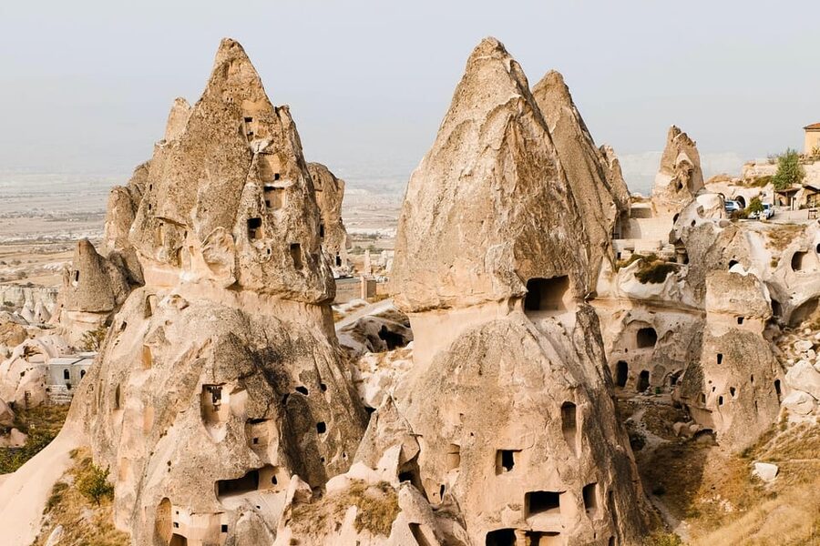 From Istanbul: 2-Day Cappadocia Highlights Tour by Plane - The cave hotel night in Ürgüp