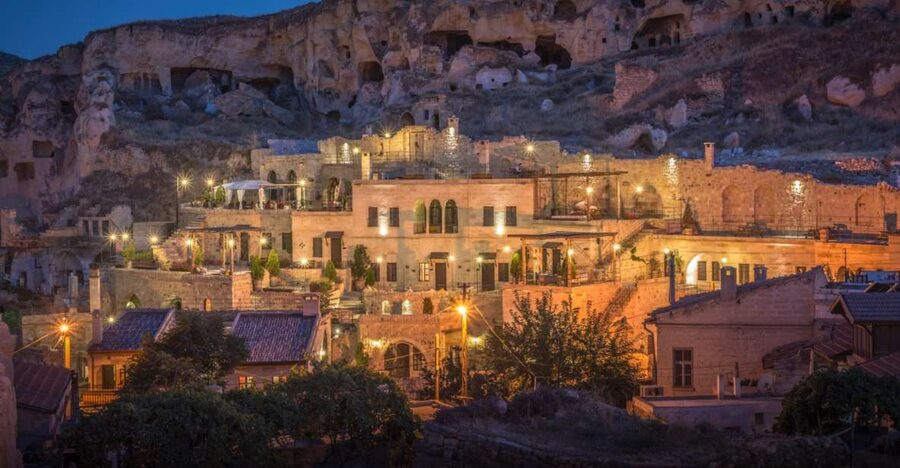 From Istanbul: 2-Day Trip to Cappadocia w/Balloon+Cave Hotel - Flying from Istanbul to Cappadocia