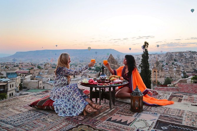 From Istanbul: 3-Day Cappadocia Highlights Tour by Plane - Avanos pottery and the Red River
