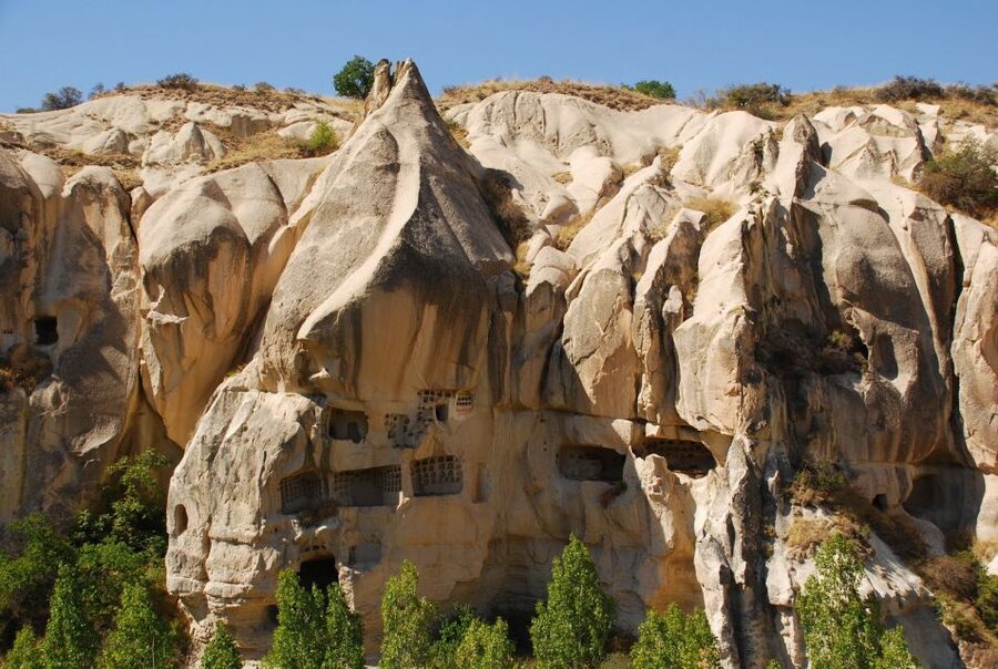 From Istanbul: Cappadocia Highlights 2-Day Tour with Balloon - Derinkuyu and Cappadocia below ground