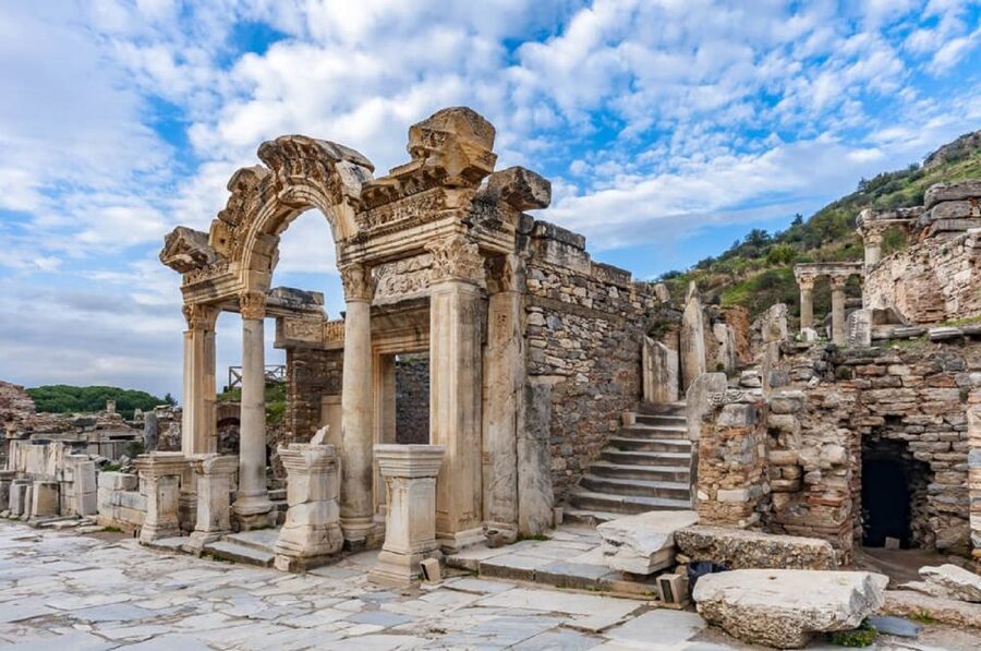 From Istanbul: Ephesus and House of Virgin Mary Day Trip - The Temple of Artemis and a famous fragment