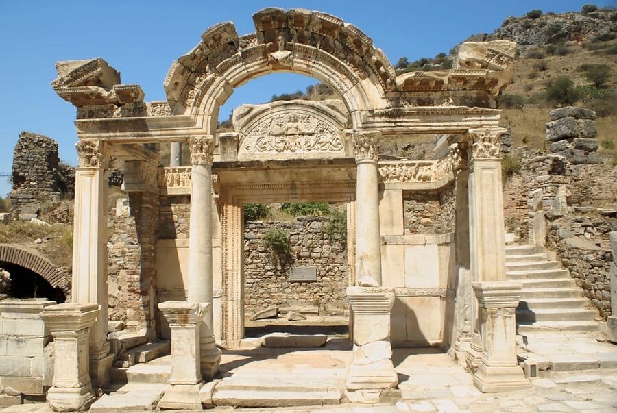 From Istanbul: Ephesus Tour with Roundtrip Flight - Guides make or break a packed day