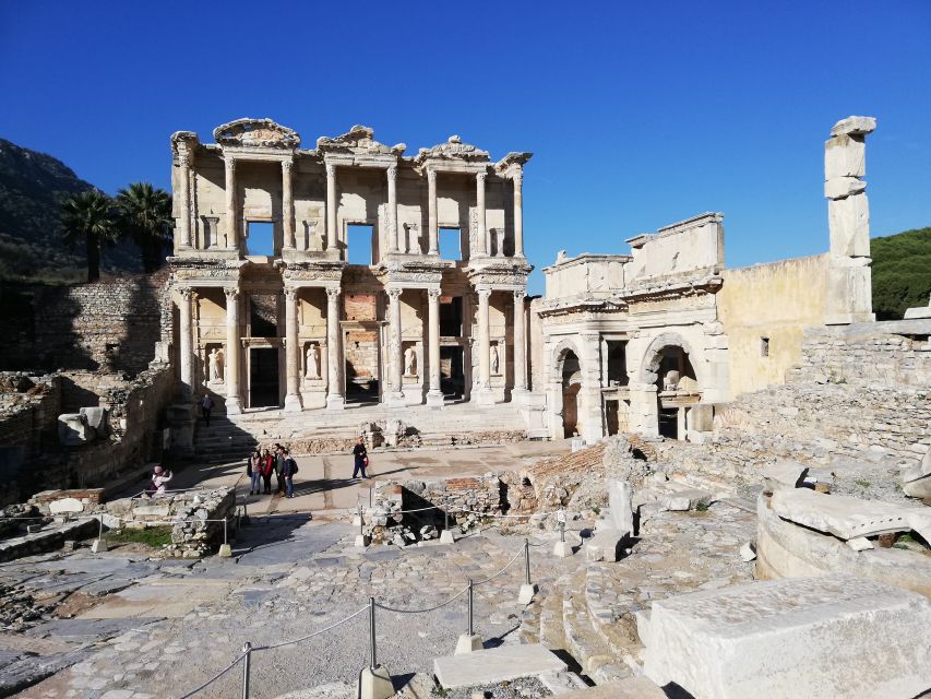 From Istanbul: Private Guided Day Trip to Ephesus with Lunch - Walking Ephesus From the Agora to the Grand Theater