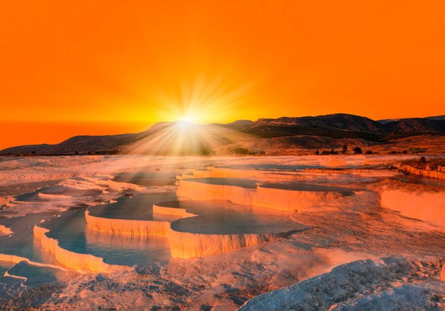 From Izmir: Guided Pamukkale Full-Day Tour with Lunch - The long road from Izmir to Pamukkale