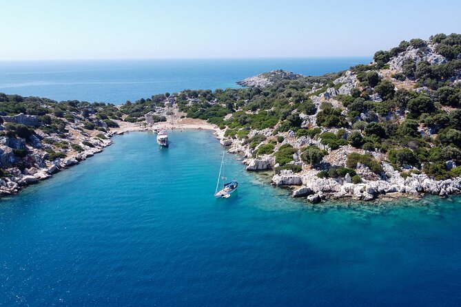 From Kas: Guided Kekova Sea Kayaking Tour - Lunch in Üçağız after four hours on the water