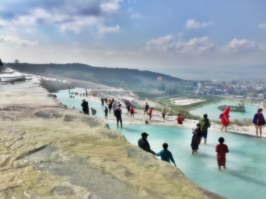 From Kusadasi and Selcuk: Pamukkale and Hiearapolis Tour - The morning drive and the 80-minute lunch stop