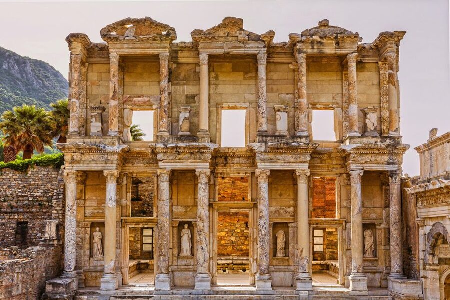 From Kusadasi: Ephesus Guided Sightseeing Tour with Lunch - Walking through Ephesus in two focused hours