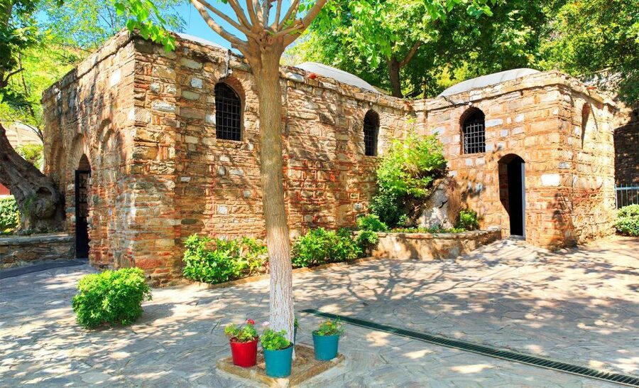 From Kusadasi: Ephesus Guided Sightseeing Tour with Lunch - Transport, timing, and the walking load