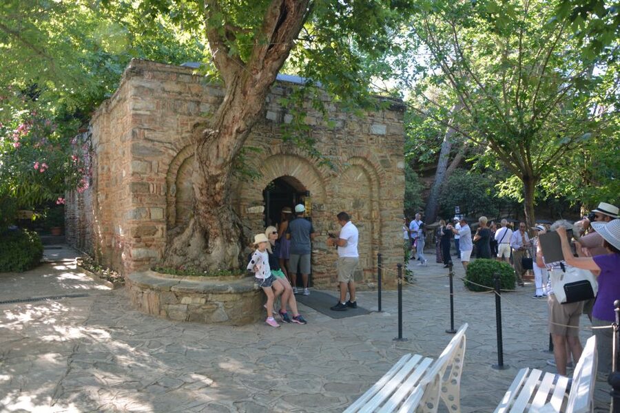 From Kusadasi: Ephesus Private Guided Tour - Six practical tips for a better visit