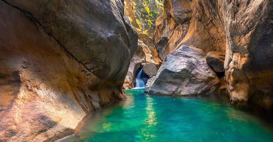 From Marmaris: Fethiye Tour with Saklikent Ticket & Transfer - Walking into Saklikent Gorge