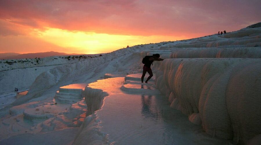 From Marmaris: Pamukkale Evening Tour with Transfer & Dinner - Sunset timing and the trade-off