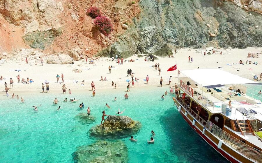 From Side/Alanya: Suluada Island Boat Trip with Lunch - Who should book this Suluada cruise?