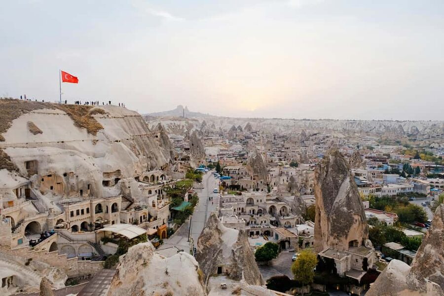 Full Day Cappadocia Combined Red and Green Tour with Pickup - Shopping stops and the part to watch carefully