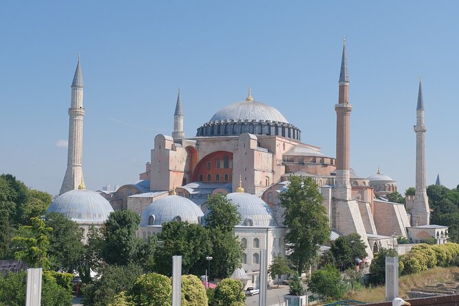 Full-Day Private Highlights of Istanbul Walking Tour - The food touches and local advice