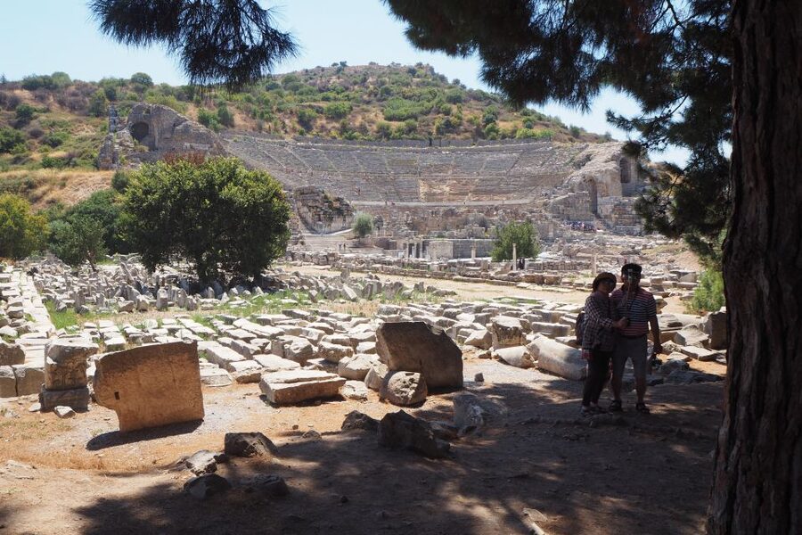 Full-Day Tour of Ancient Ruins in Ephesus from Izmir - From Izmir to Selçuk by air-conditioned vehicle