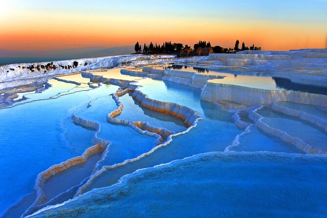 Full-Day Tour to Pamukkale From Marmaris w/ Breakfast & Lunch - Country views and the first comfort stop