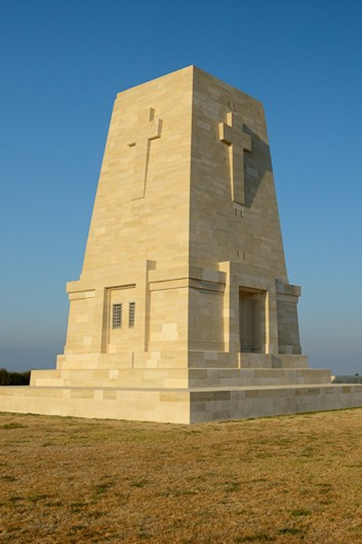 Gallipoli Full-Day Tour from Istanbul - Eceabat lunch and the start of the peninsula visit