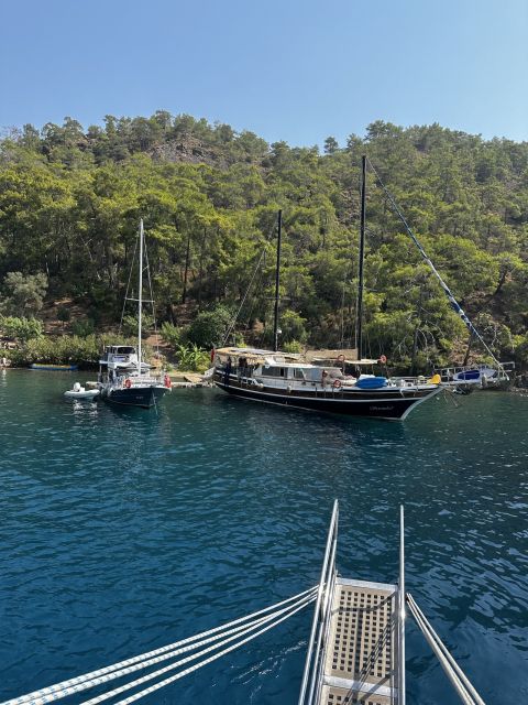 Gocek: Yacht Trip and 12 Island Full-Day Tour with Lunch - Why this Göcek yacht day works so well