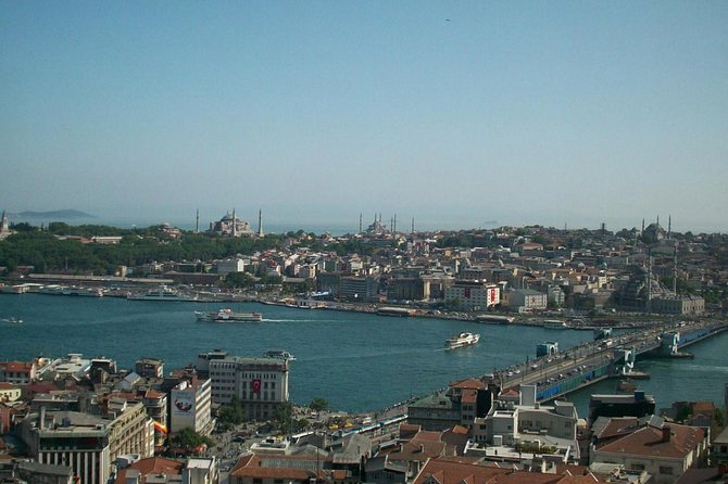 Golden Horn and Bosphorus Boat Tour in Istanbul - Why Istanbul makes more sense from the water