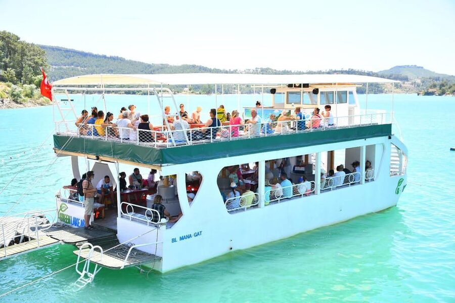 Green Canyon: Catamaran Cruise & Jeep Safari Adventure - Getting started in Side and the first rough roads