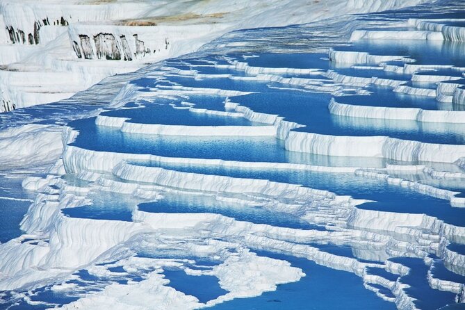 Guided Day Trip from Antalya to Pamukkale With Lunch & Transfer - Why Pamukkale works as a long day from Antalya